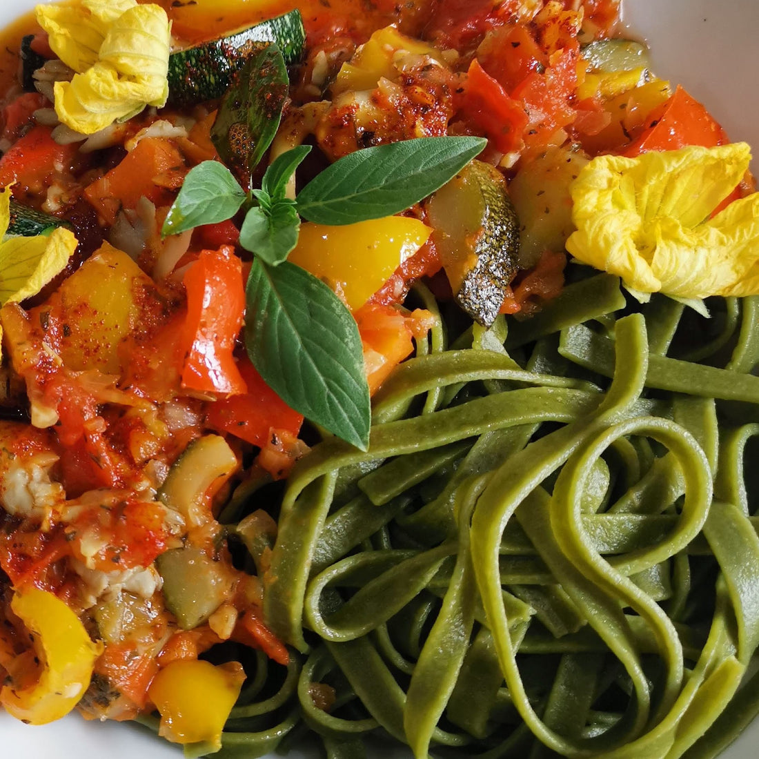 One-pot Garden Vegetable Marinara with Spinach Fettuccine